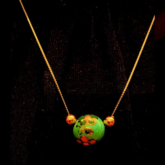 Vintage, Asian, Painted bead, gold plated necklace. - Picture 2 of 4